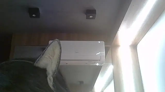 Snapshot of Skinny-Kitten chatting on July 22, 1:36 pm Skinny-Kitten online show from July 22, 1:36 pm