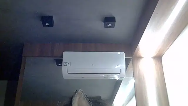 Snapshot of Skinny-Kitten chatting on July 28, 7:39 pm Skinny-Kitten online show from July 28, 7:39 pm