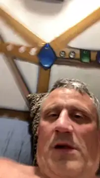 prekumstud online show from December 26, 8:18 am