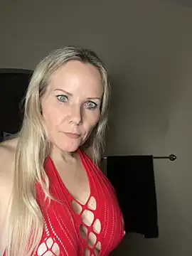 Sexual Lovable Doll online show from December 11, 12:44 am