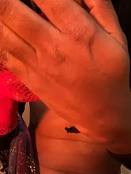 Snapshot of Femcrossy chatting on December 19, 4:13 pm Femcrossy online show from December 19, 4:13 pm