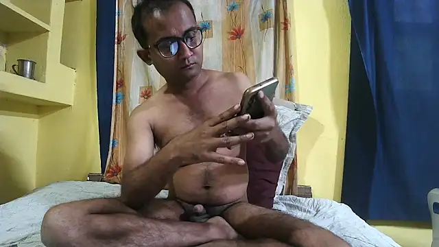 Cute boy2000 online show from December 20, 10:38 am