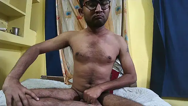 Cute boy2000 online show from December 24, 1:39 pm