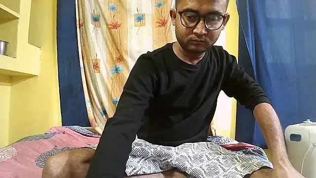 Cute boy2000 online show from January 21, 11:24 am