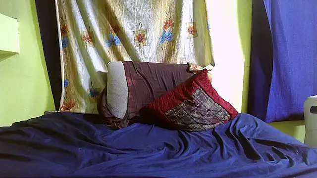 Cute boy2000 online show from February 8, 4:25 pm