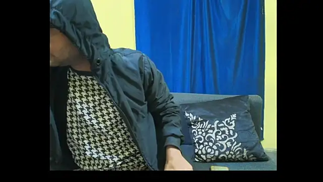 Cute boy2000 online show from November 25, 12:32 am