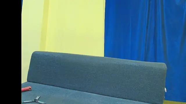 Cute boy2000 online show from March 18, 11:41 pm