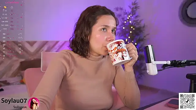 Snapshot of imjess01 chatting on March 27, 6:07 pm imjess01 online show from March 27, 6:07 pm