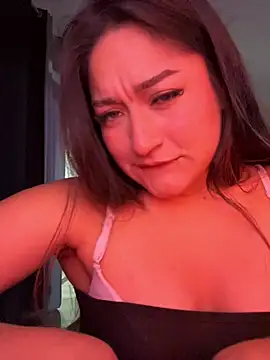 LuceroRm online show from February 4, 4:29 am