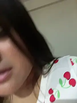 Snapshot of LuceroRm chatting on March 5, 5:36 am LuceroRm online show from March 5, 5:36 am