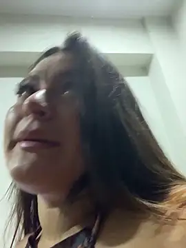 Snapshot of LuceroRm chatting on March 13, 5:47 am LuceroRm online show from March 13, 5:47 am