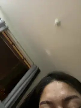 Snapshot of LuceroRm chatting on April 7, 6:36 am LuceroRm online show from April 7, 6:36 am