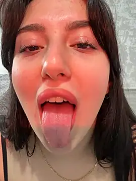 Snapshot of Tasty_Nora chatting on April 22, 9:33 am Tasty Nora online show from April 22, 9:33 am