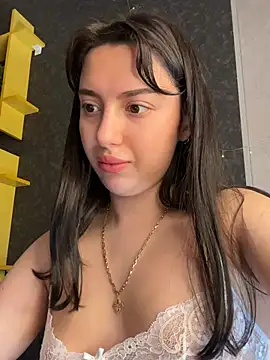 Snapshot of Tasty_Nora chatting on May 28, 5:27 am Tasty Nora online show from May 28, 5:27 am