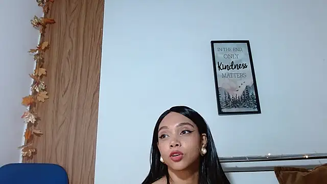 nickyCollins online show from January 18, 9:02 am