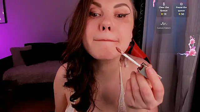 Kristina Logan online show from January 29, 3:04 pm