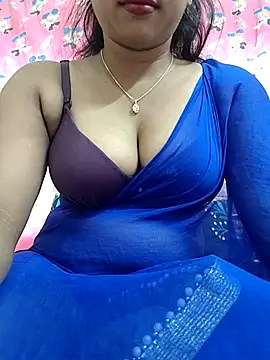 Snapshot of ANGE-MOU chatting on April 5, 3:26 am ANGE-MOU online show from April 5, 3:26 am