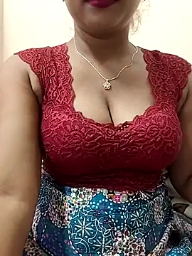 Snapshot of ANGE-MOU chatting on May 16, 3:47 am ANGE-MOU online show from May 16, 3:47 am