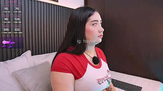 haylie  online show from July 30, 7:07 am