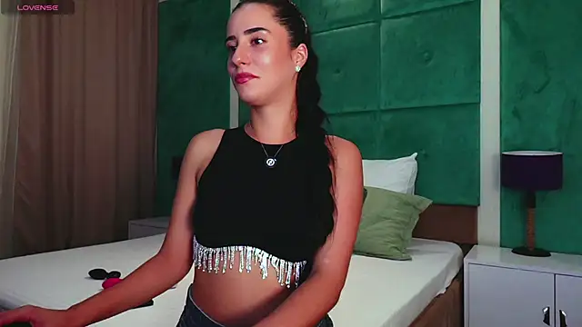 AmeliaJune online show from July 28, 9:03 pm