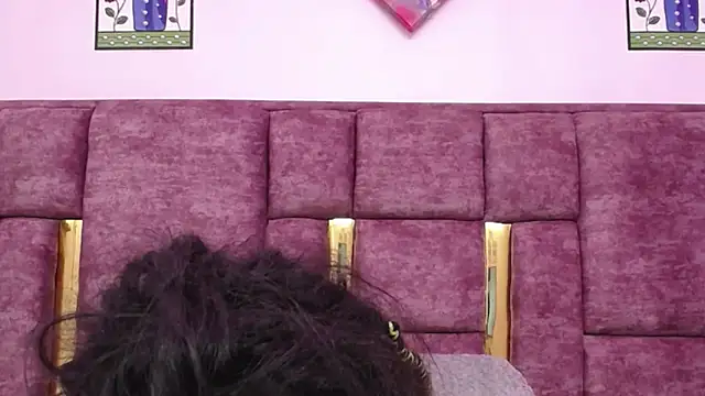 Snapshot of ORIANNA_BODMOD chatting on February 22, 8:50 am ORIANNA BODMOD online show from February 22, 8:50 am