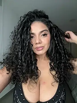 Mariecurl online show from July 3, 1:45 am