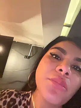 Insane Issa online show from December 21, 10:19 pm