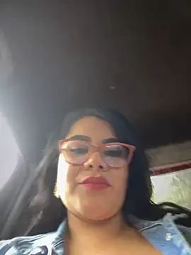 Insane Issa online show from January 9, 5:22 pm