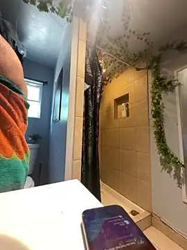 Snapshot of SummerBlueMoon chatting on March 22, 6:00 pm SummerBlueMoon online show from March 22, 6:00 pm