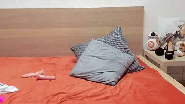 ZoeKhalifa online show from December 29, 4:38 am