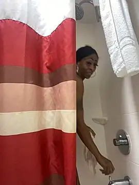 Snapshot of SlimBeenBadd1981 chatting on January 26, 10:55 am SlimBeenBadd1981 online show from January 26, 10:55 am