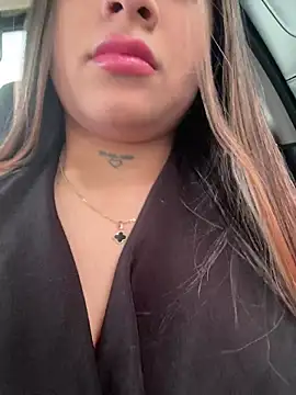 LunaBaker-1 online show from January 13, 7:41 pm