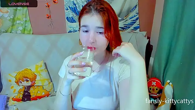 KittyOKitty online show from December 2, 6:10 pm