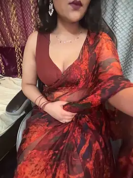 Snapshot of LuscousPussy chatting on November 18, 6:56 pm LuscousPussy online show from November 18, 6:56 pm