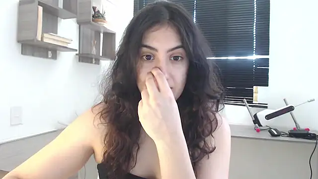 MIYESSI online show from October 2, 4:58 pm