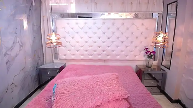 Georgina-Musk online show from February 11, 7:48 pm