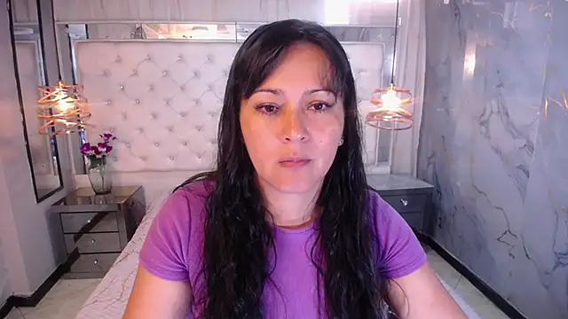 Georgina-Musk online show from February 12, 7:45 pm