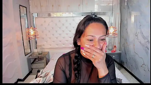 Georgina-Musk online show from March 19, 7:49 pm