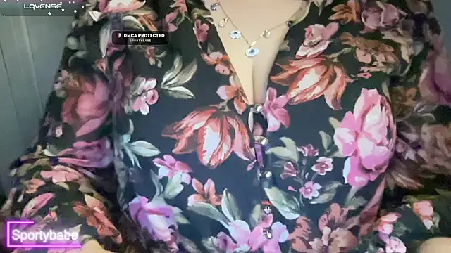 Snapshot of Sportybabe chatting on July 8, 6:23 pm Sportybabe online show from July 8, 6:23 pm