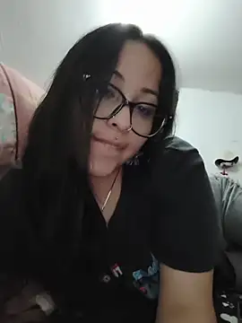 Snapshot of persefone_core chatting on March 20, 2:27 am persefone core online show from March 20, 2:27 am