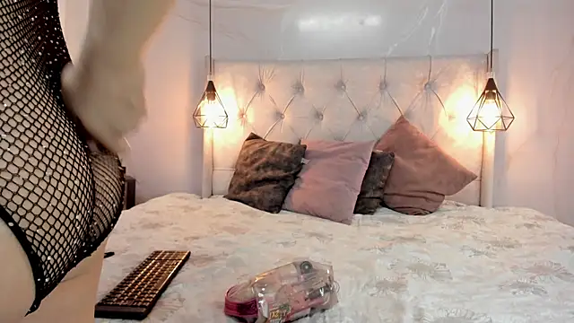 SakuraLee  online show from October 9, 1:31 pm