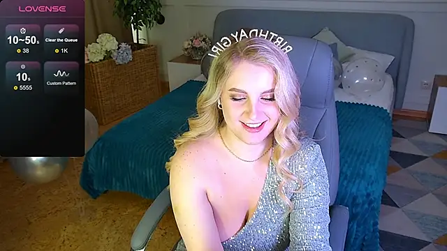 anita blairr online show from December 5, 5:04 am