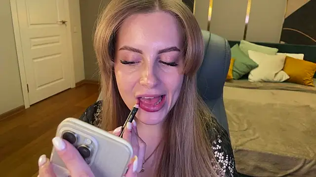 Snapshot of anita_blairr chatting on March 12, 1:01 am anita blairr online show from March 12, 1:01 am