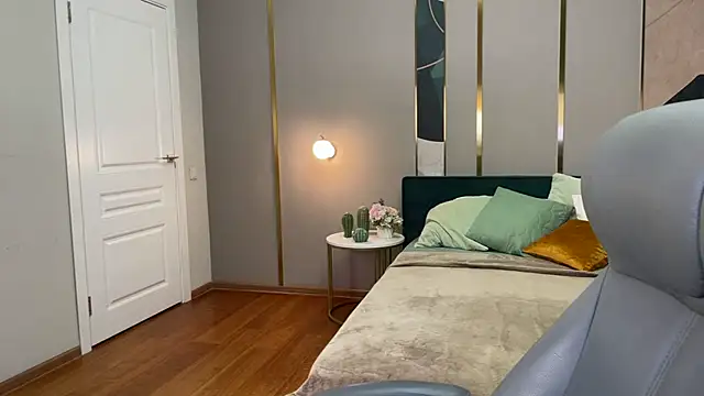 Snapshot of anita_blairr chatting on March 27, 1:00 am anita blairr online show from March 27, 1:00 am