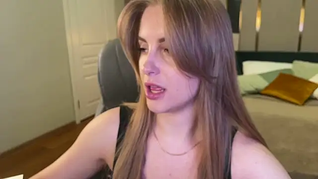 Snapshot of anita_blairr chatting on April 16, 1:06 am anita blairr online show from April 16, 1:06 am