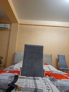 Snapshot of LybovNTV chatting on February 26, 7:57 pm LybovNTV online show from February 26, 7:57 pm