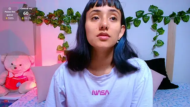 Snapshot of tati_cardenas chatting on October 14, 5:19 am tati cardenas online show from October 14, 5:19 am