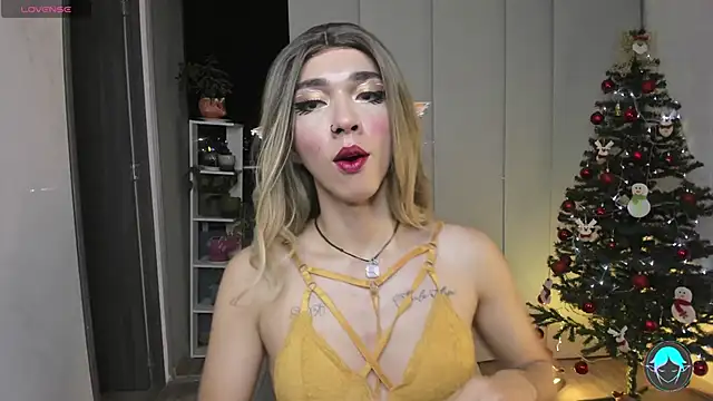 sofi elfqueen online show from December 29, 1:02 am