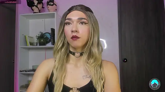 sofi elfqueen online show from February 16, 1:58 am