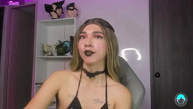 sofi elfqueen online show from February 18, 11:52 pm